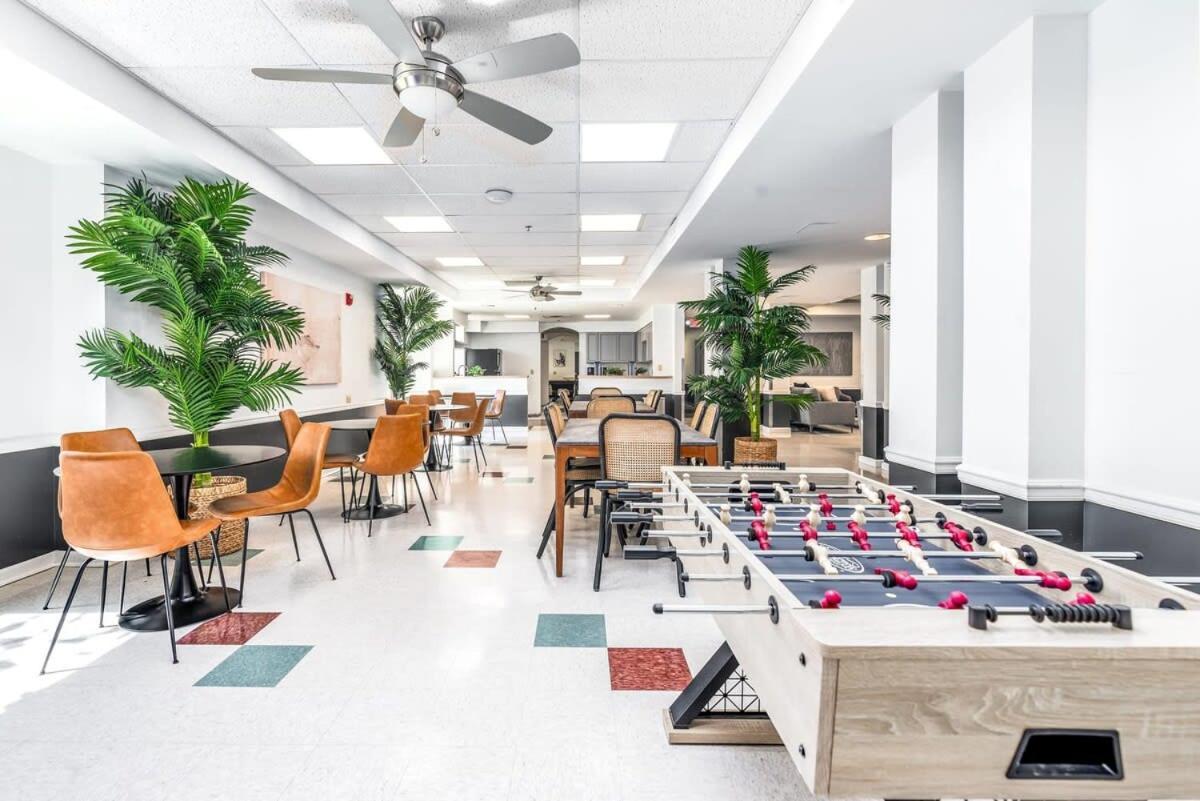 Cozysuites Cwe King Suite With Parking! Tower Grove 外观 照片